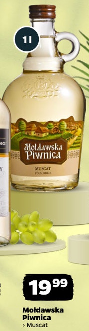 wino białe półsłodkie muscat