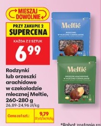 Rodzynki lub orzeszki arachidowe w czekoladzie